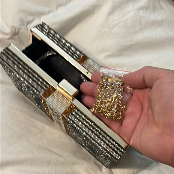 Crystal Embellished Money Clutch - Picture 4 of 7